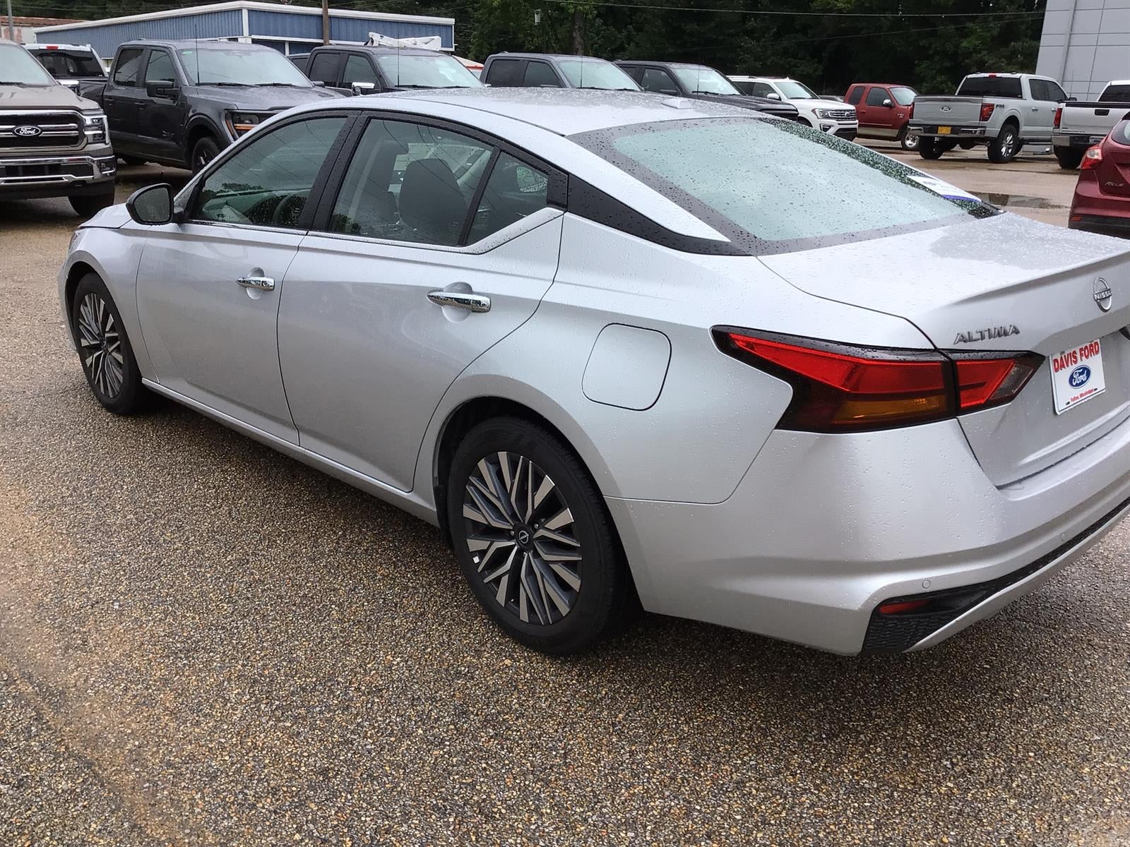 2025 Nissan Altima 2.5 SV