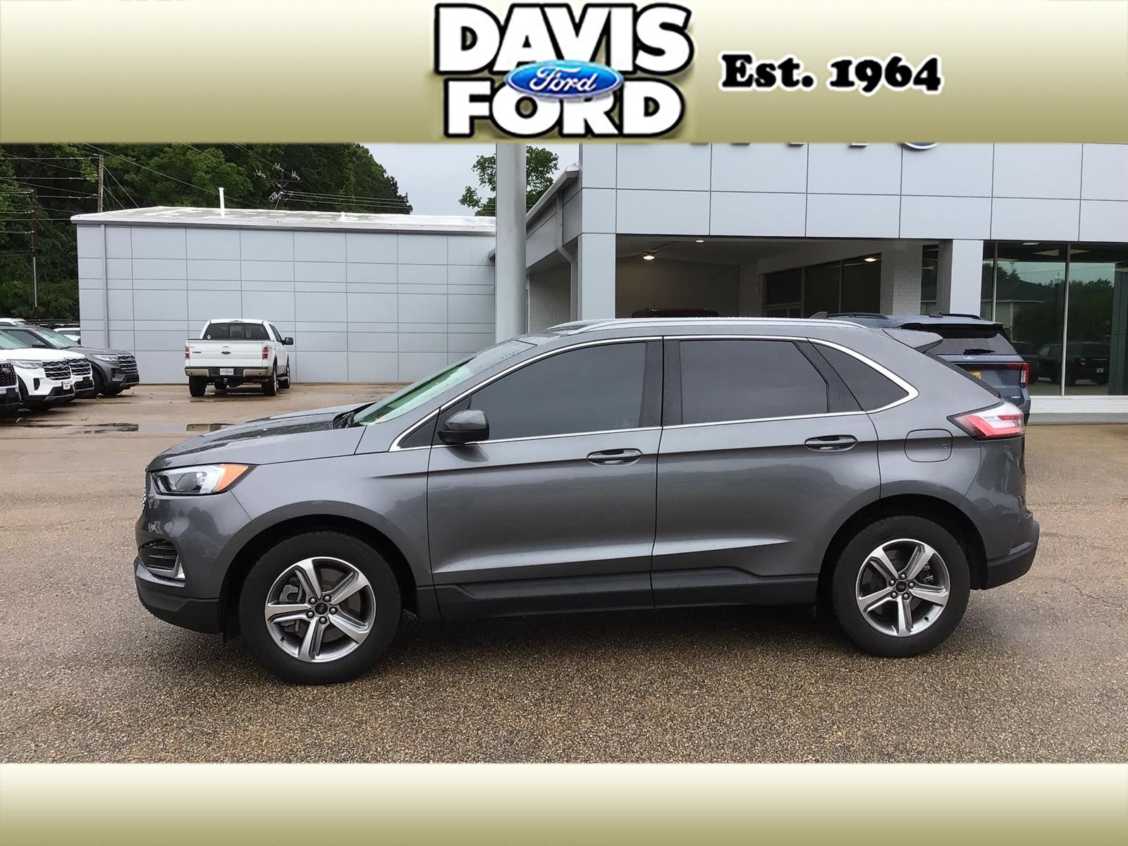 2023 Ford Edge SEL