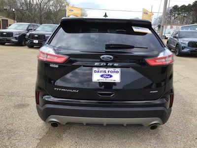 2024 Ford Edge Titanium