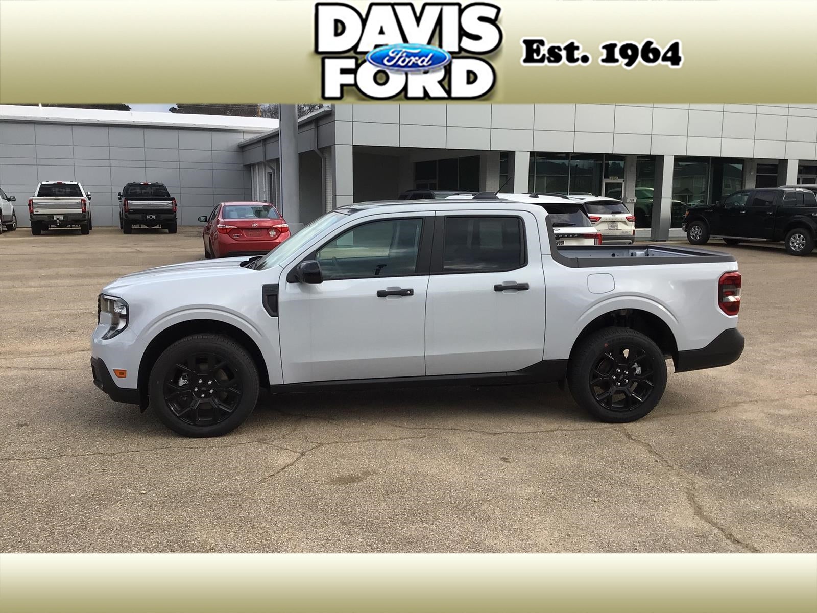 2025 Ford Maverick XLT