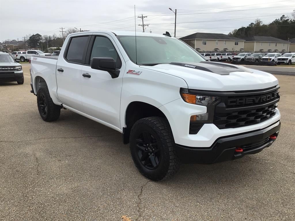 2023 Chevrolet Silverado 1500 Custom Trail Boss