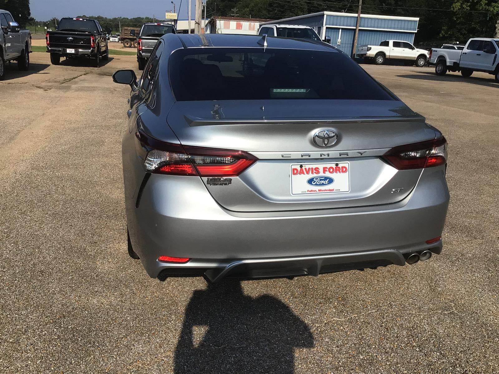 2023 Toyota Camry SE