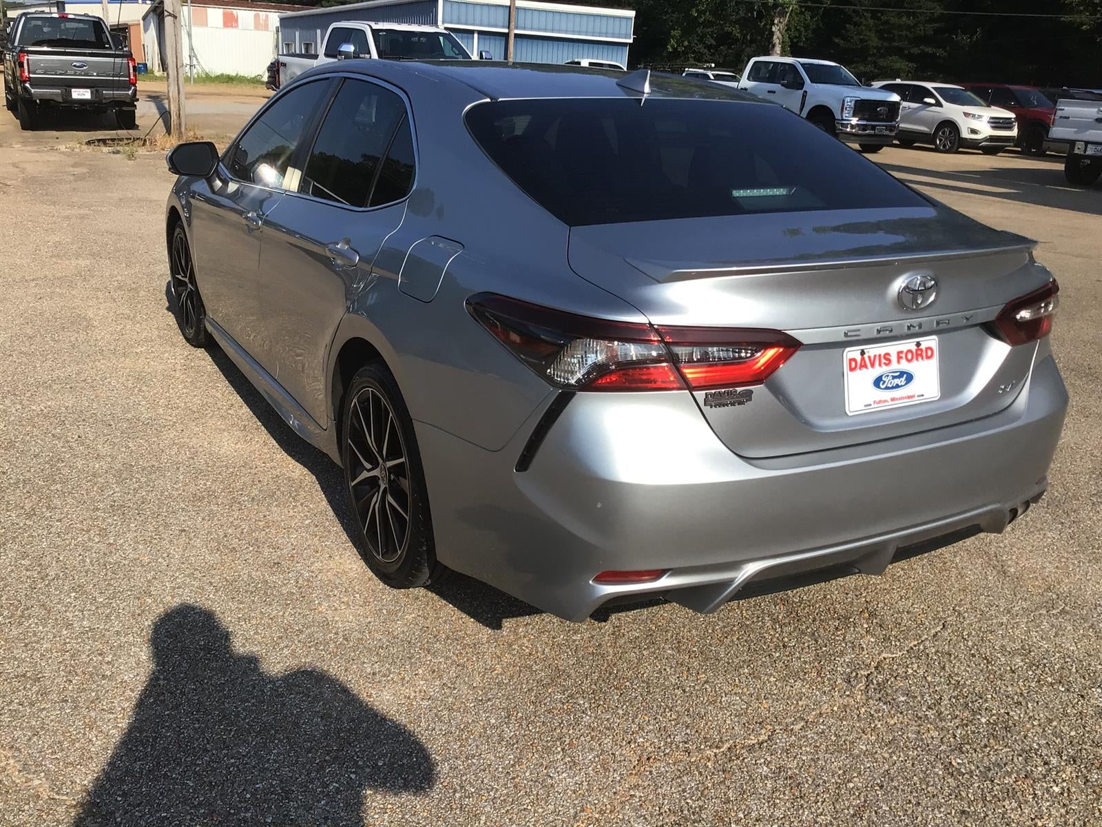 2023 Toyota Camry SE