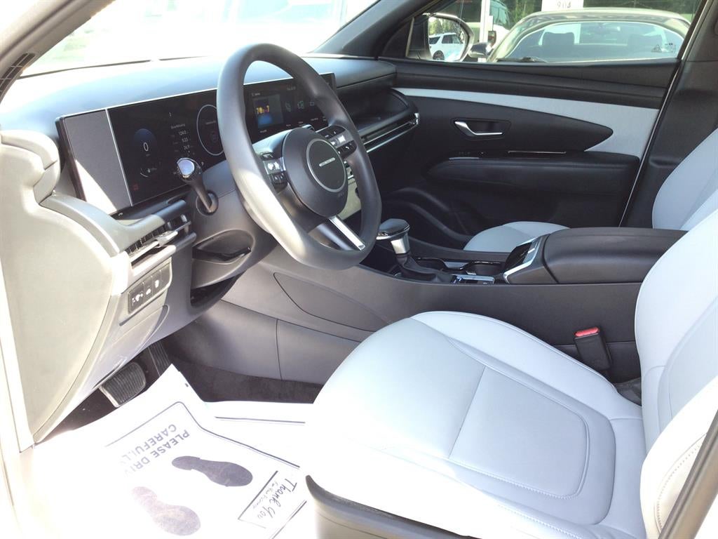 2025 Hyundai SANTA CRUZ SEL Activity