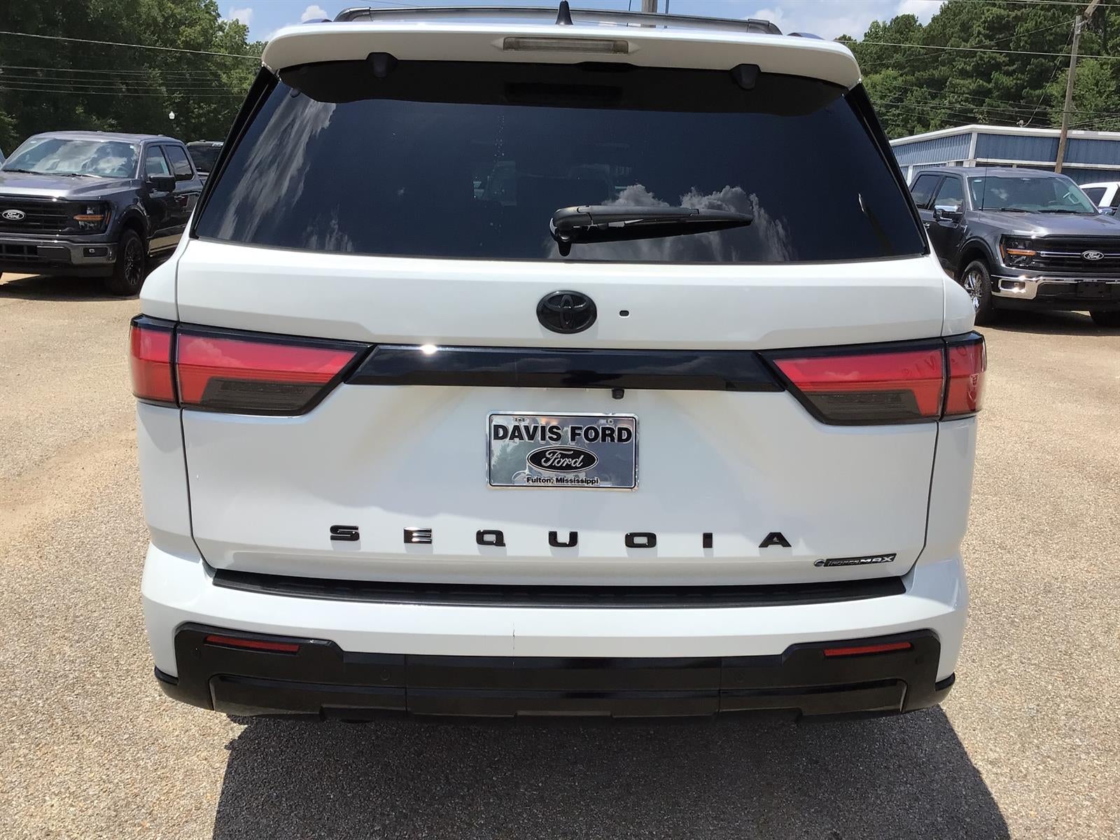 2025 Toyota Sequoia Platinum