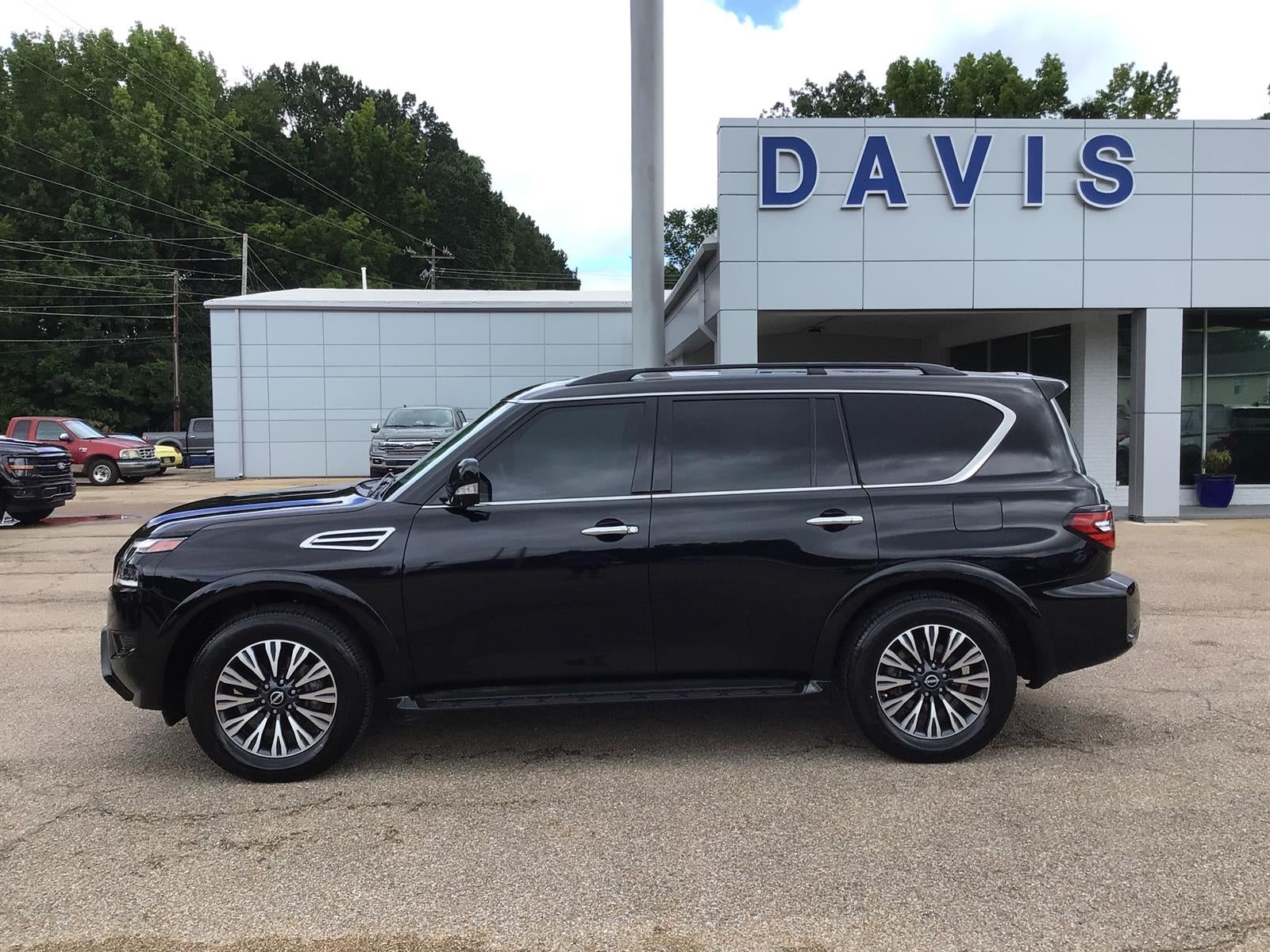2023 Nissan Armada SL