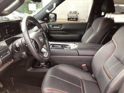 2025 Nissan Armada SL