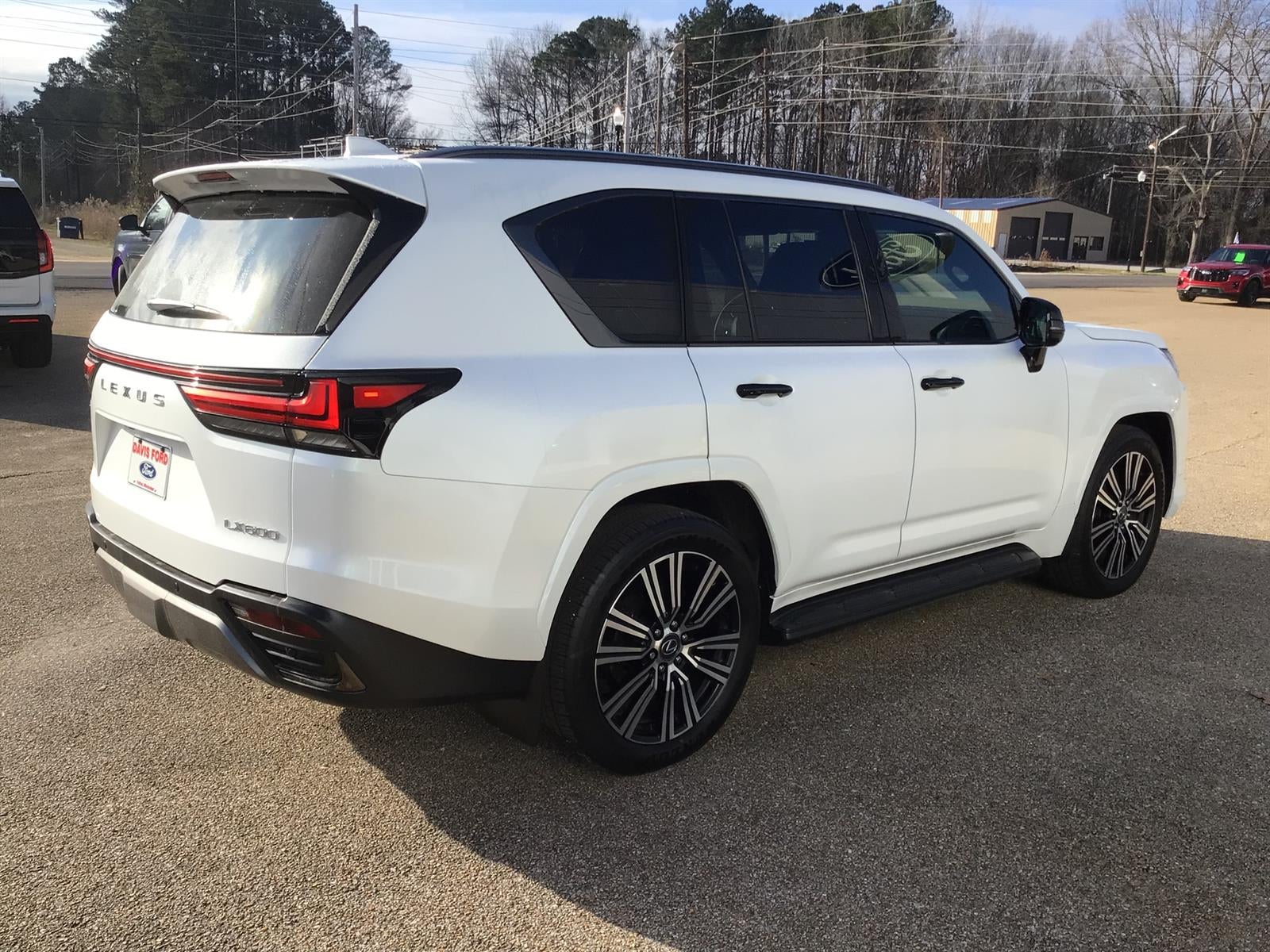 2025 Lexus LX 600 Luxury