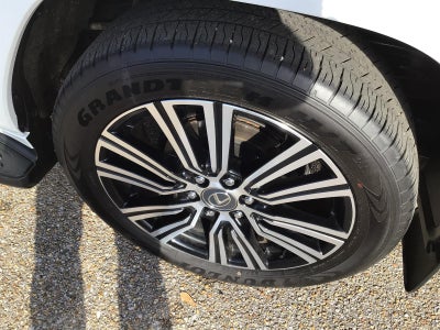 2025 Lexus LX 600 Luxury