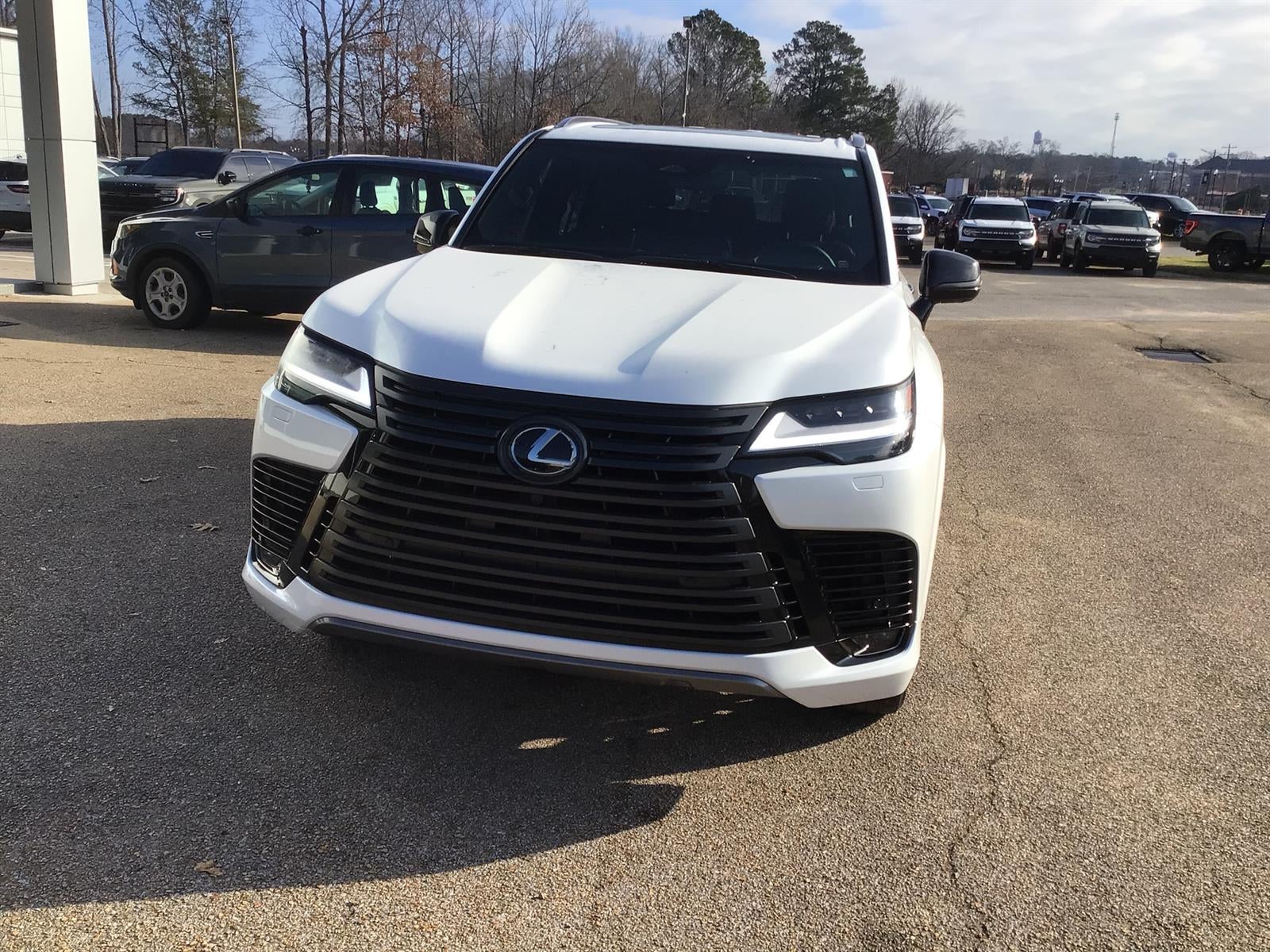 2025 Lexus LX 600 Luxury